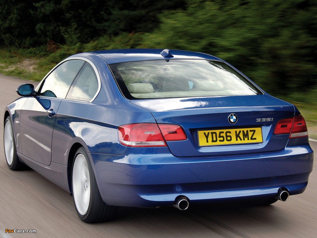 Pictures of BMW 335i Coupe UK-spec (E92) 2007–10 (1024 x 768)