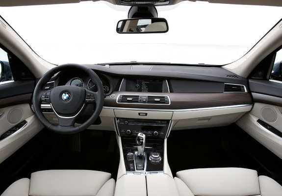 BMW 530d Gran Turismo (F07) 2009–13 pictures