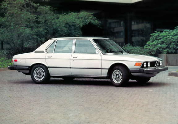 BMW 528i Sedan US-spec (E12) 1978–81 pictures