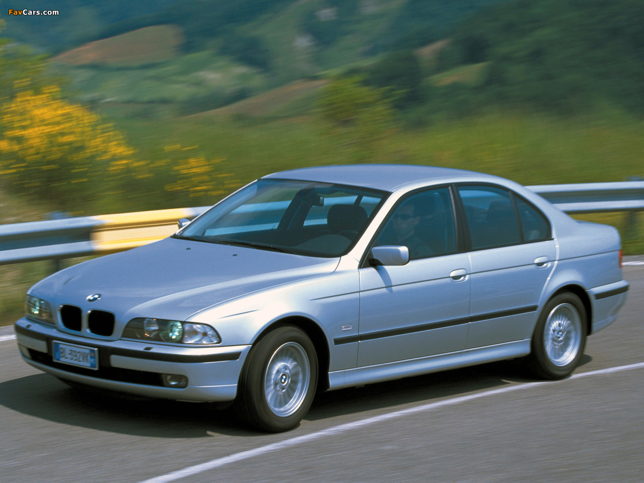 BMW 520d Sedan (E39) 2000–03 pictures (1280 x 960)