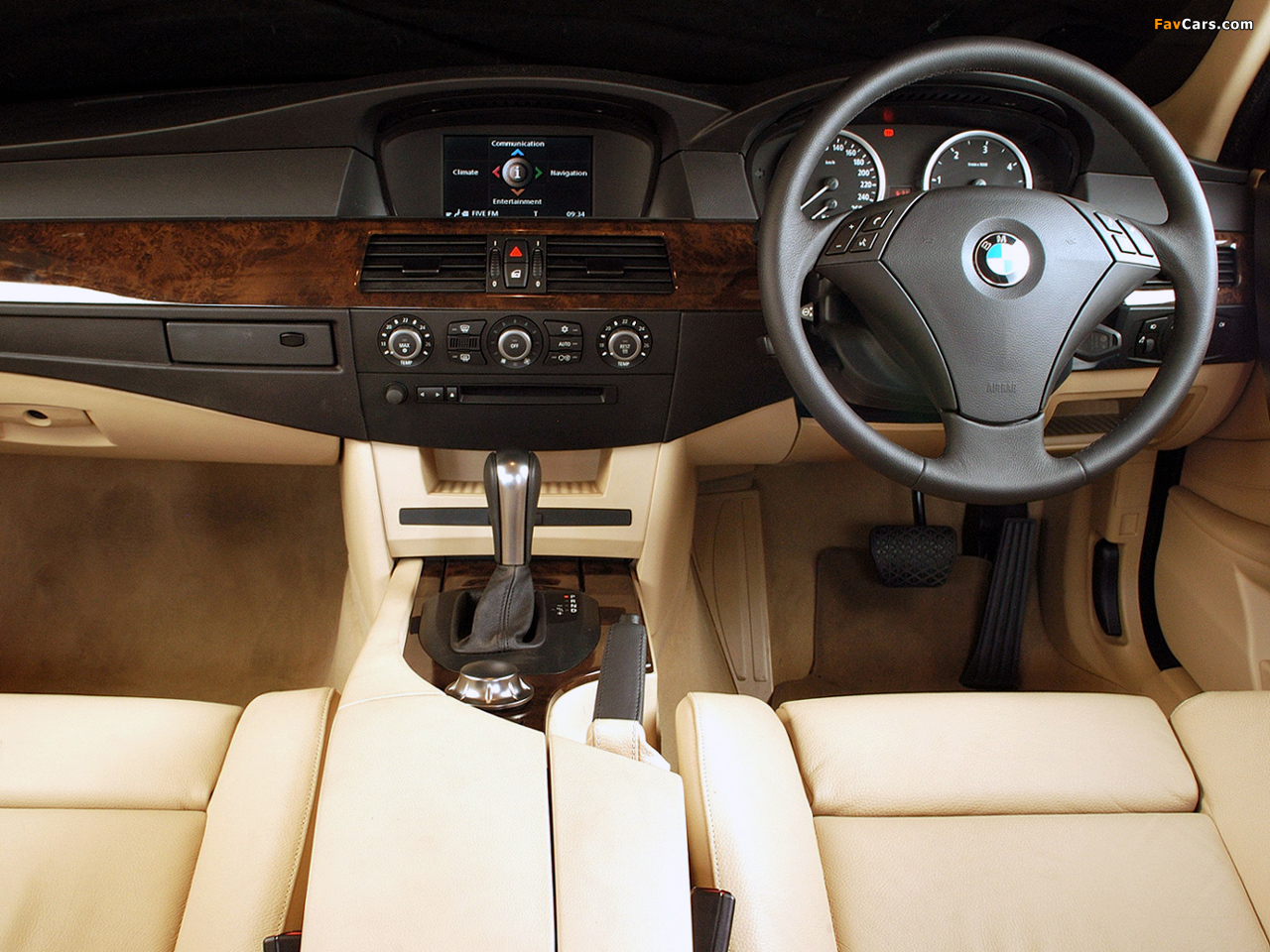 BMW 530d Sedan ZA-spec (E60) 2003–07 images (1280 x 960)