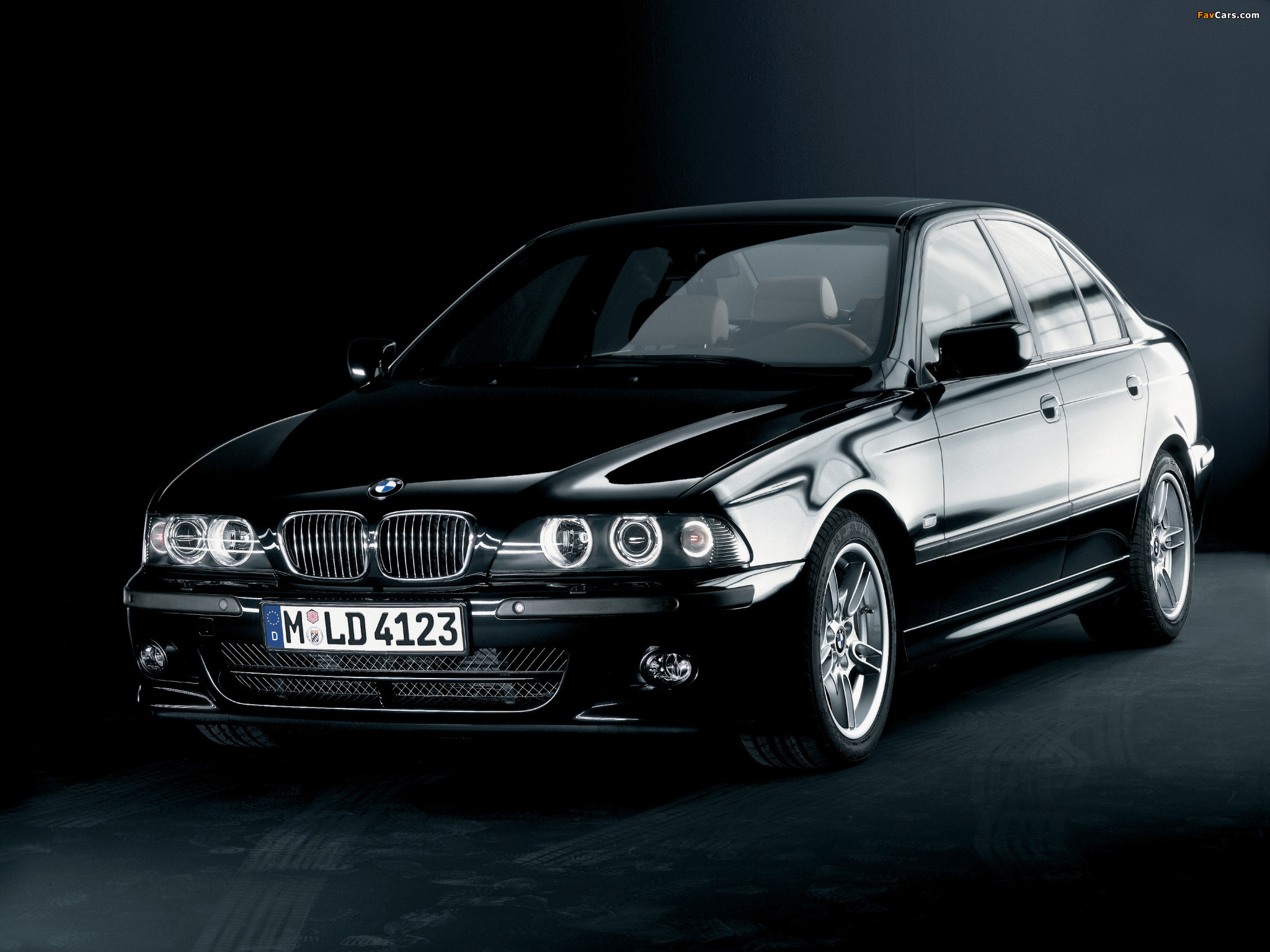 BMW 5 Series High-Line Sport (E39) 2003 wallpapers (2048 x 1536)