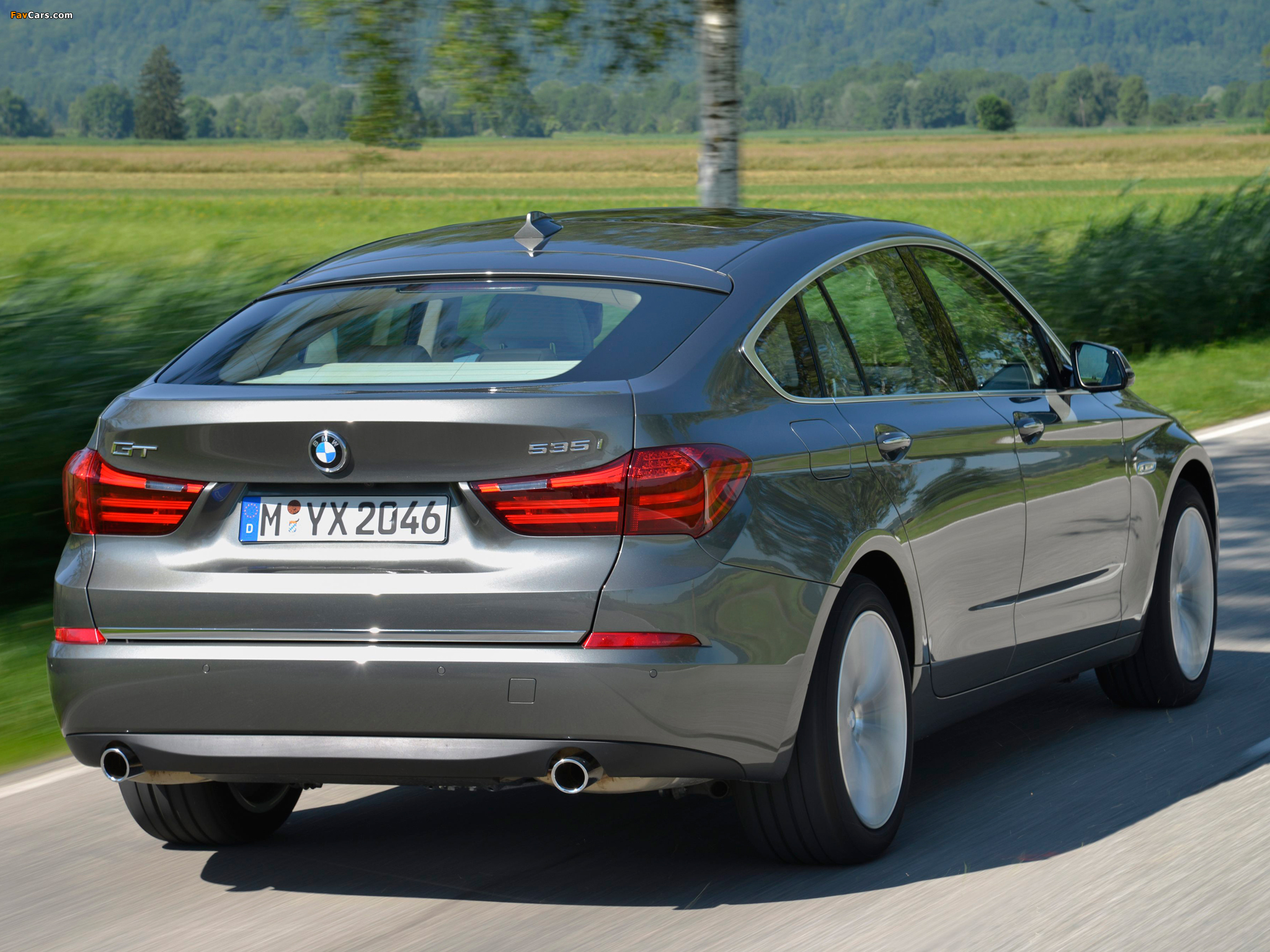 BMW 535i Gran Turismo Luxury Line (F07) 2013 images (2048 x 1536)