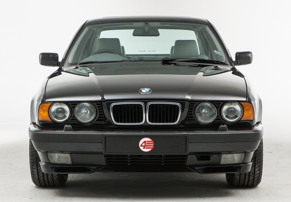 Images of BMW 540i UK-spec (E34) 1992–95