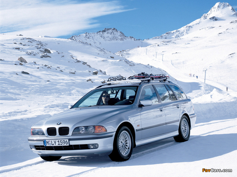 Images of BMW 528i Touring (E39) 1997–2000 (800 x 600)