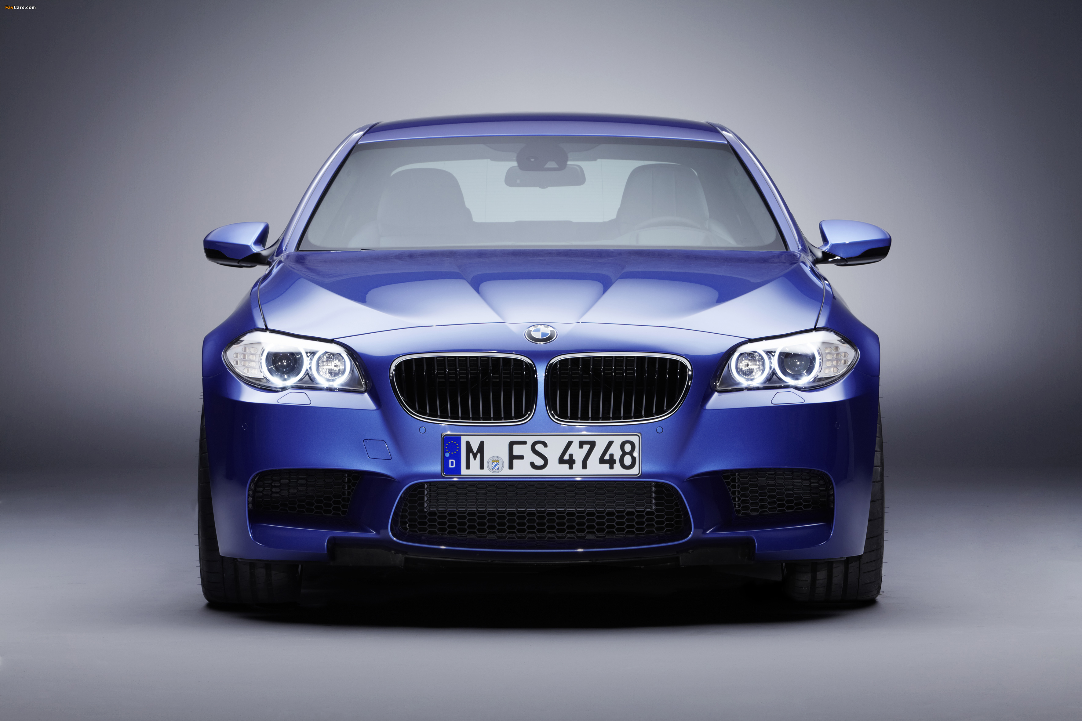 Перед м5. Машина БМВ м5. БМВ m5 f10. BMW m5 v (f10). BMW m5 f10 2012.
