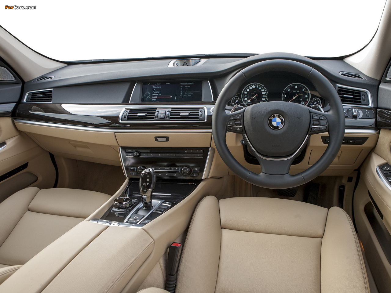 Images of BMW 530d Gran Turismo Luxury Line ZA-spec (F07) 2013 (1280 x 960)