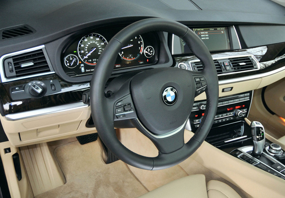 Photos of BMW 550i Gran Turismo US-spec (F07) 2009–13