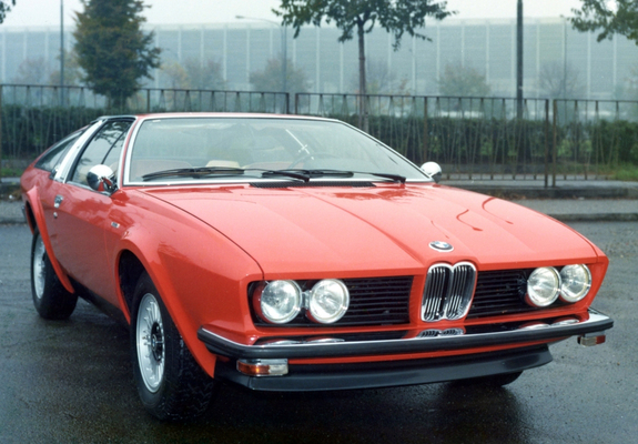 Photos of BMW 528i GT Coupé by Frua 1976