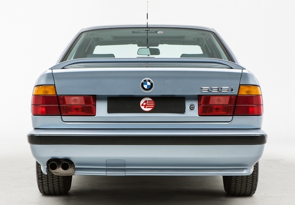 Photos of BMW 535i Sport (E34) 1989–93