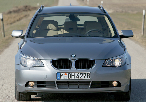 Photos of BMW 530d Touring (E61) 2004–07