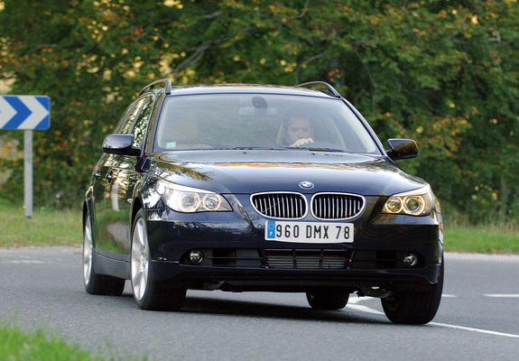 Photos of BMW 530xd Touring (E61) 2005–07