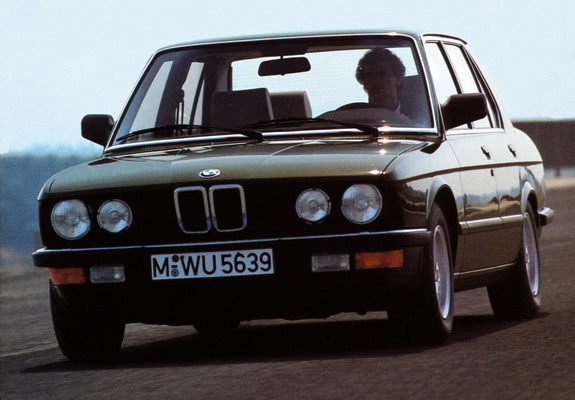 Pictures of BMW 525e (E28) 1983–87