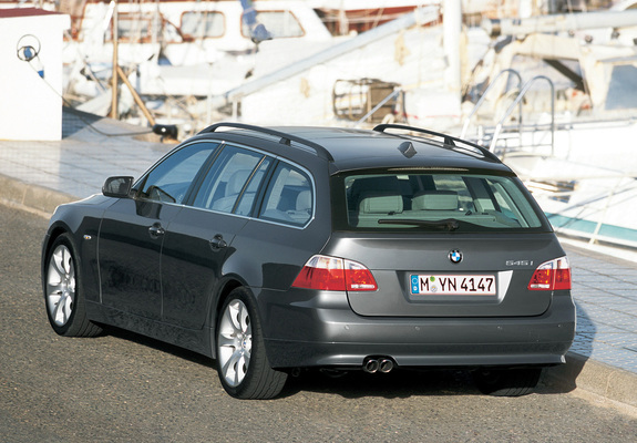 Pictures of BMW 545i Touring (E61) 2004–05