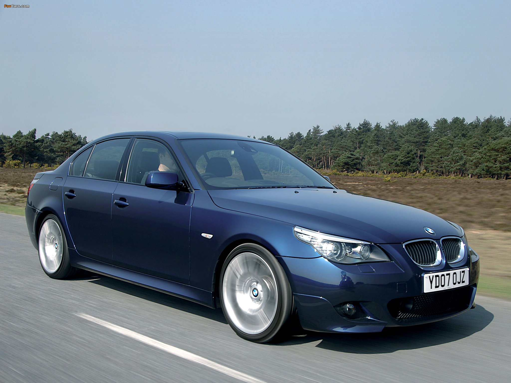 Pictures of BMW 535d Sedan M Sports Package UK-spec (E60) 2005 (2048 x 1536)