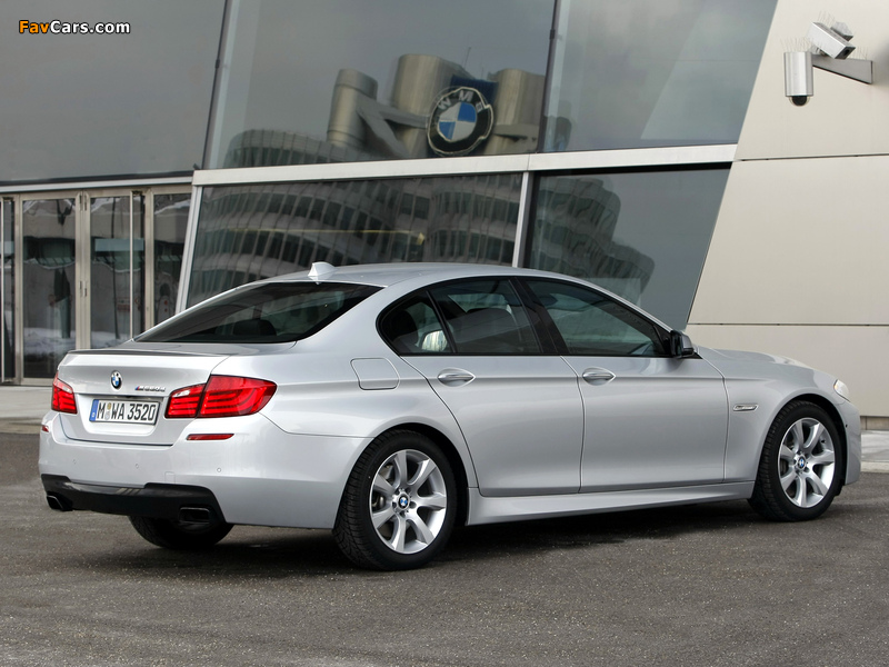 Pictures of BMW M550d xDrive Sedan (F10) 2012 (800 x 600)