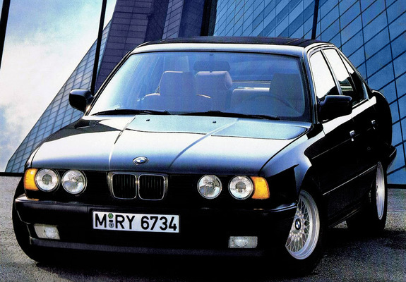 BMW 535i Sedan (E34) 1988–93 wallpapers