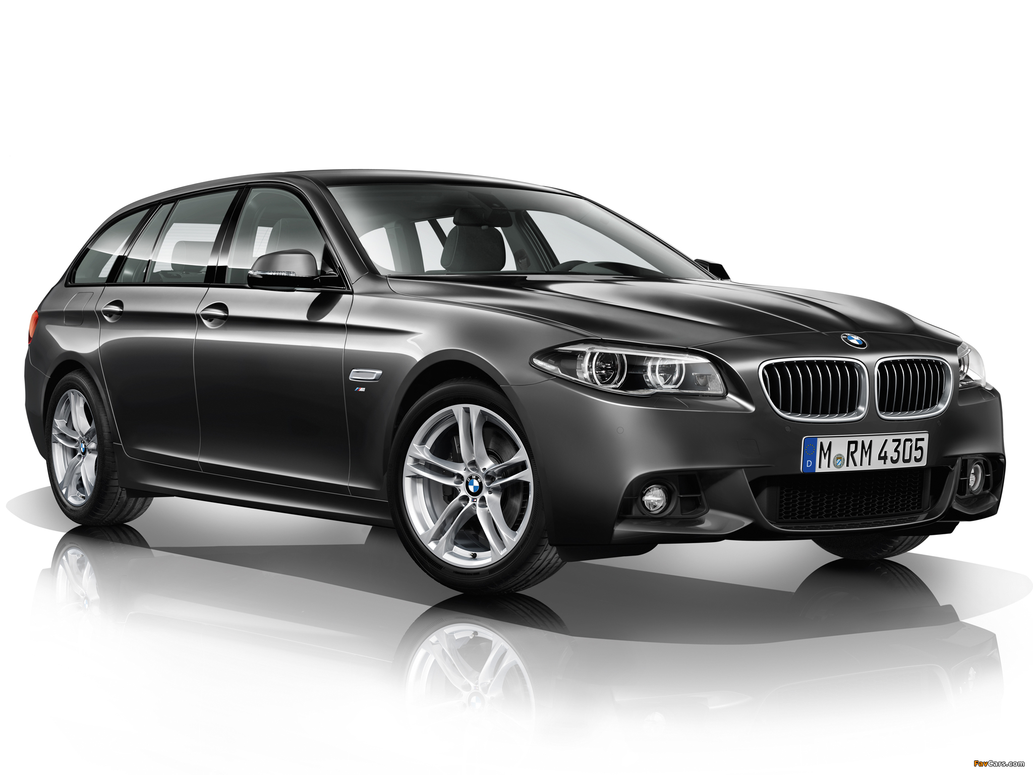 BMW 535i Touring M Sport Package (F11) 2013 wallpapers (2048 x 1536)