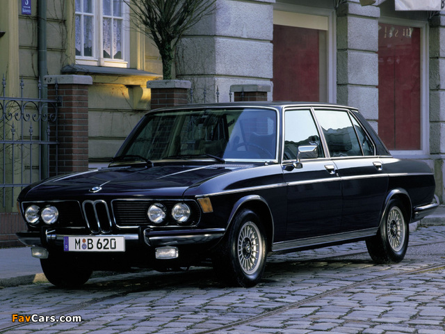 Images of BMW 3.3Li (E3) 1975–77 (640 x 480)