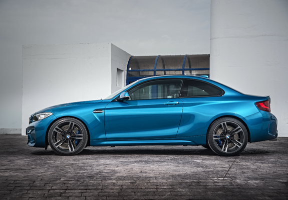 BMW M2 Coupé (F87) 2015 images