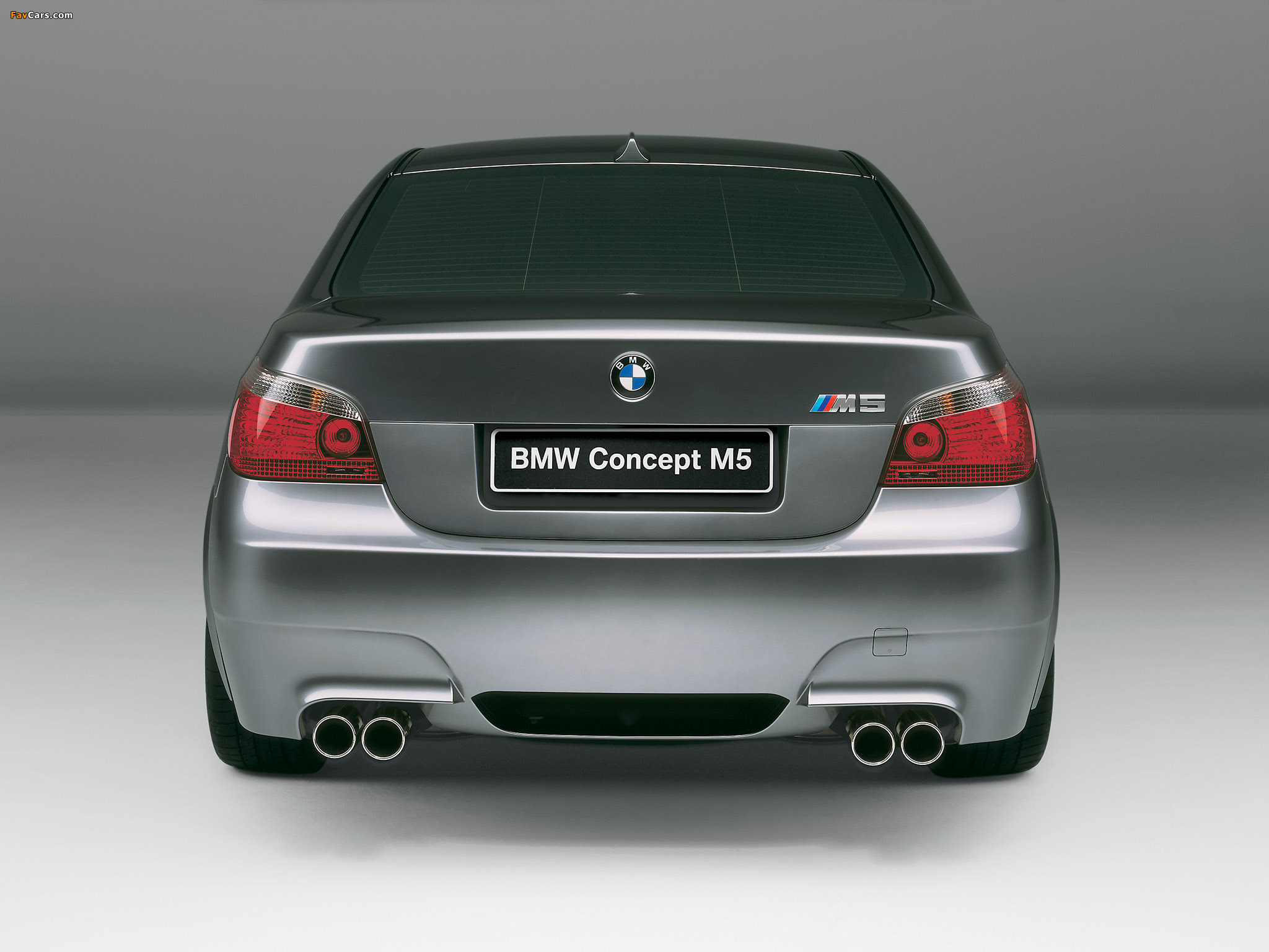 М5 зад. BMW m5 e60.