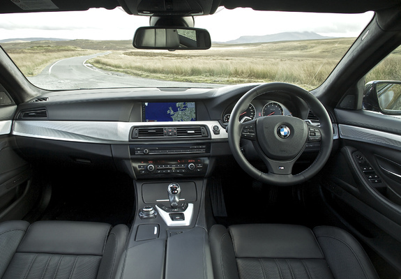 BMW M5 UK-spec (F10) 2011 pictures