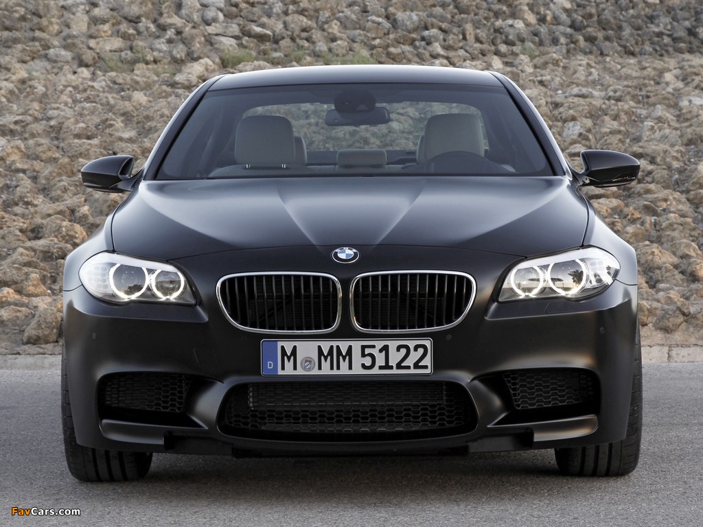BMW M5 Individual (F10) 2011 pictures (1024 x 768)