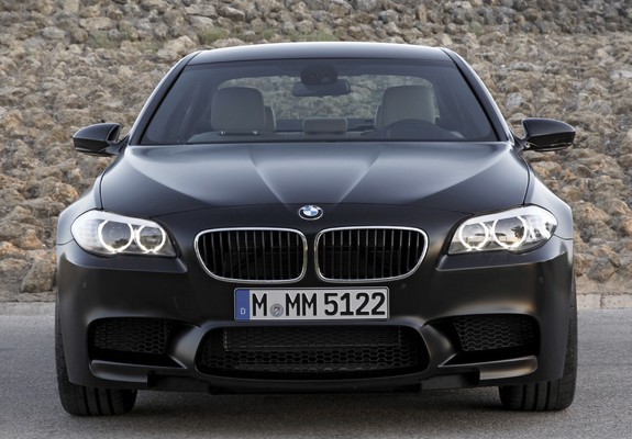BMW M5 Individual (F10) 2011 pictures