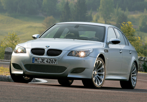 Images of BMW M5 (E60) 2004–09