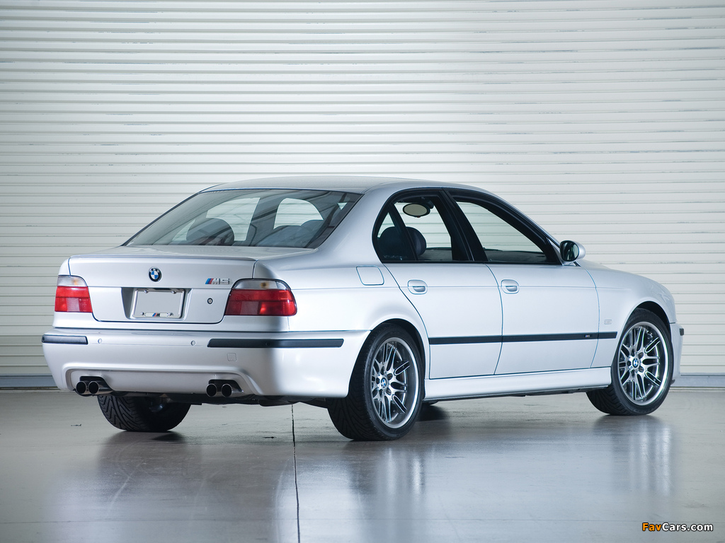Photos of BMW M5 US-spec (E39) 1999–2004 (1024 x 768)