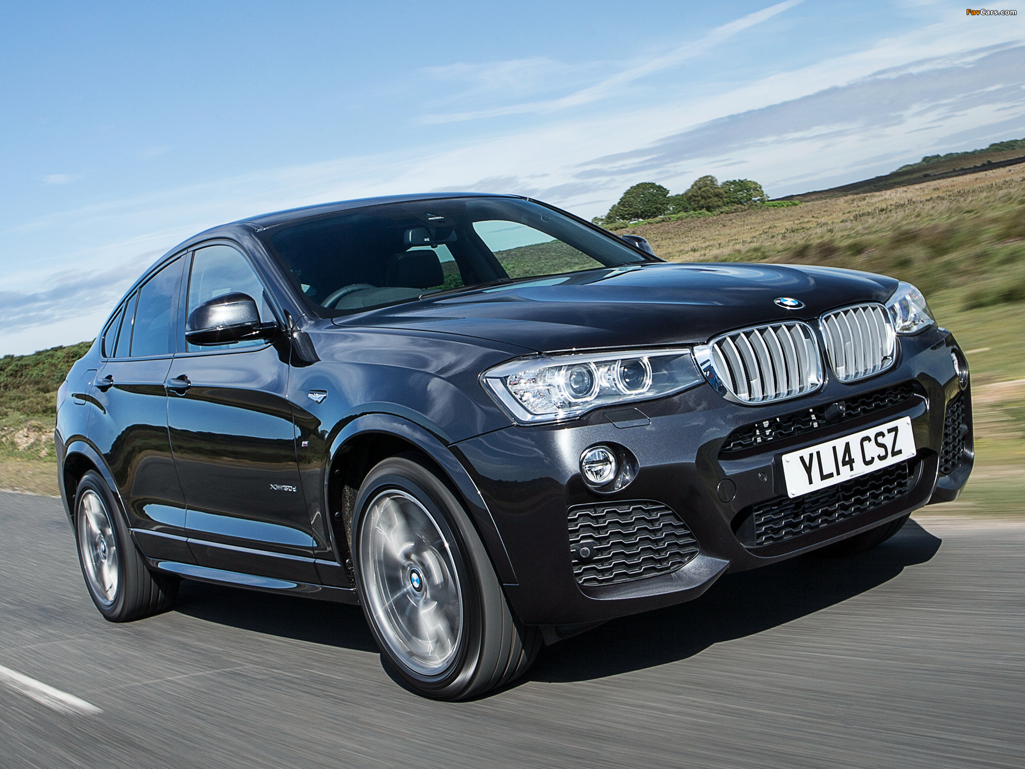 Images of BMW X4 xDrive30d M Sports Package UK-spec (F26) 2014 (2048 x 1536)
