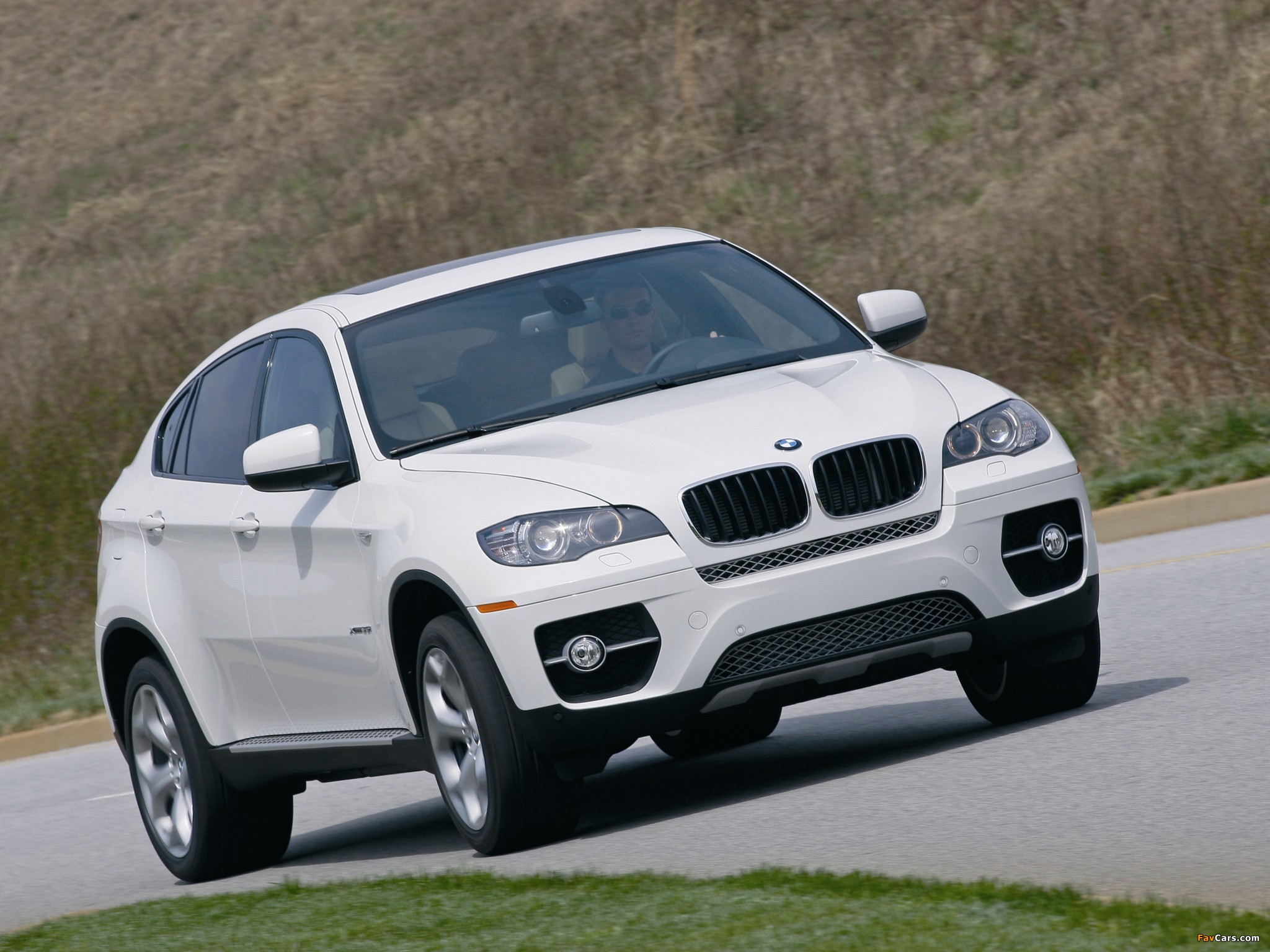 White x6. BMW x6 xdrive35i. БМВ Икс 6. БМВ x6 e71. BMW x6 2012.