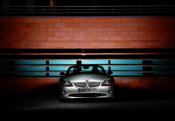 BMW Z4 2.5i Roadster (E85) 2002–05 wallpapers