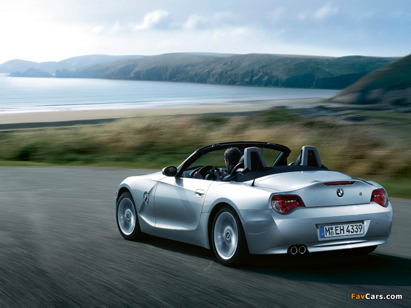 Pictures of BMW Z4 2.0i Roadster (E85) 2005–09 (800 x 600)