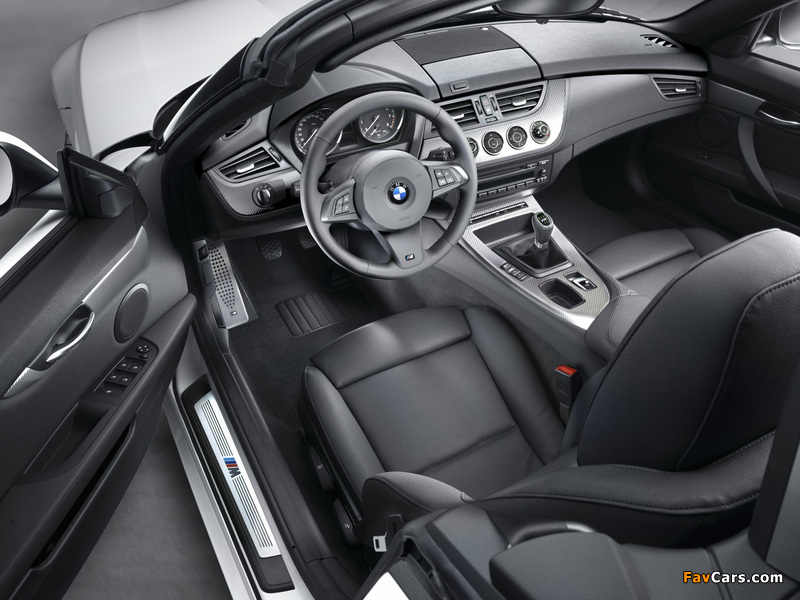 BMW Z4 sDrive30i Roadster M Sports Package (E89) 2009 wallpapers (800 x 600)