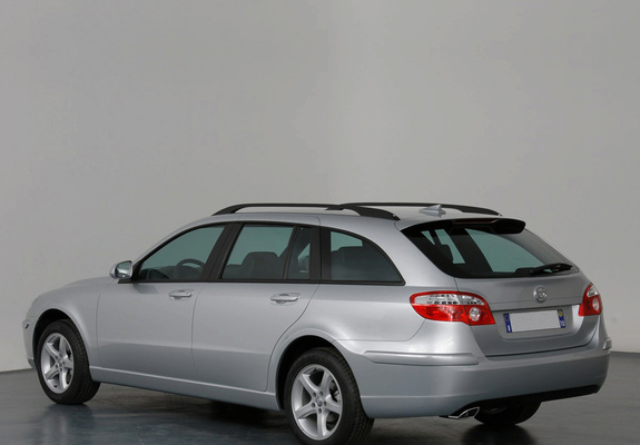 Images of Brilliance BS4 Wagon (M2) 2008–10