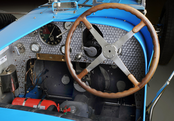 Bugatti Type 54 Grand Prix Racing Car 1931 photos