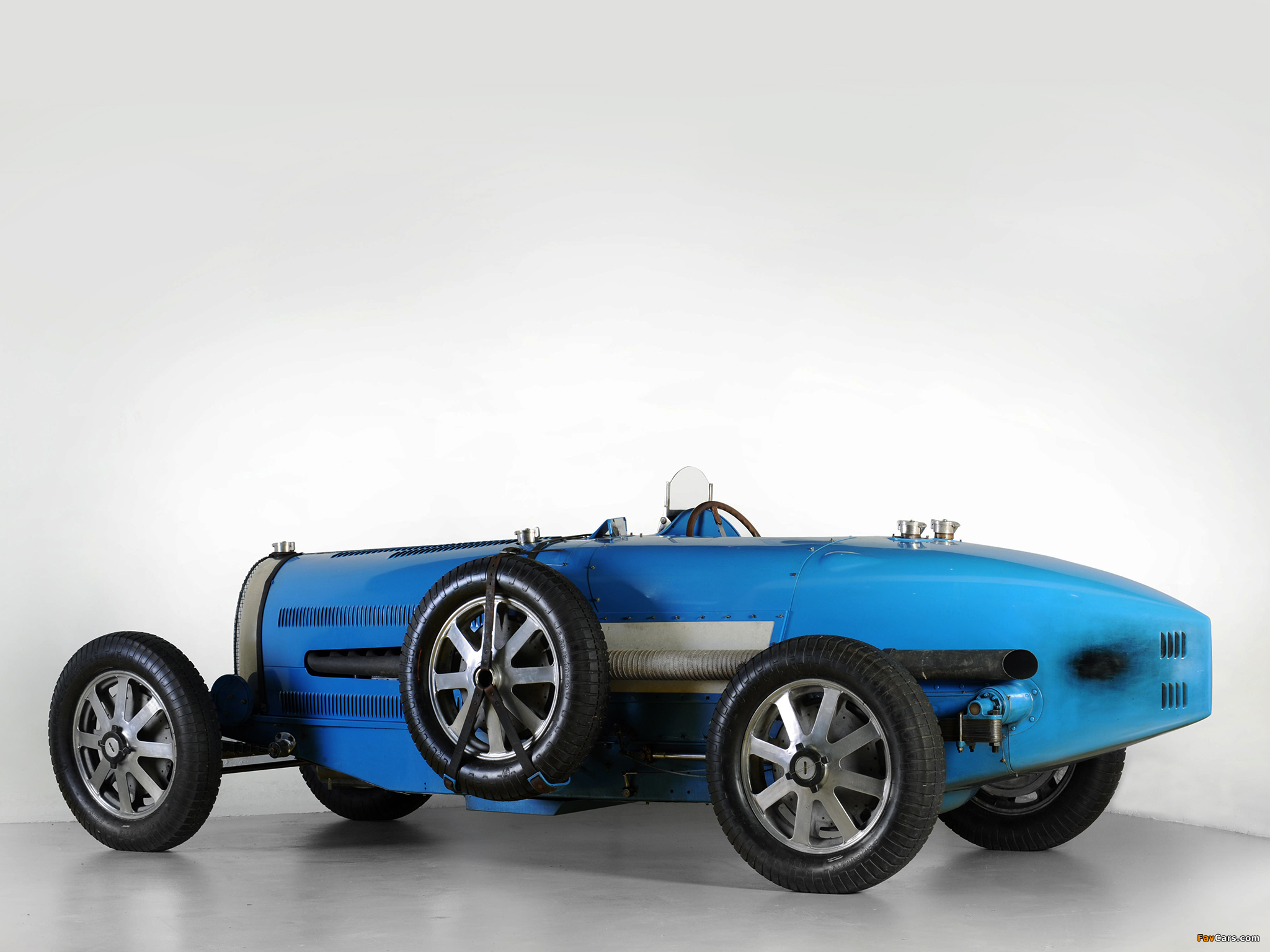 Pictures of Bugatti Type 54 Grand Prix Racing Car 1931 (2048 x 1536)