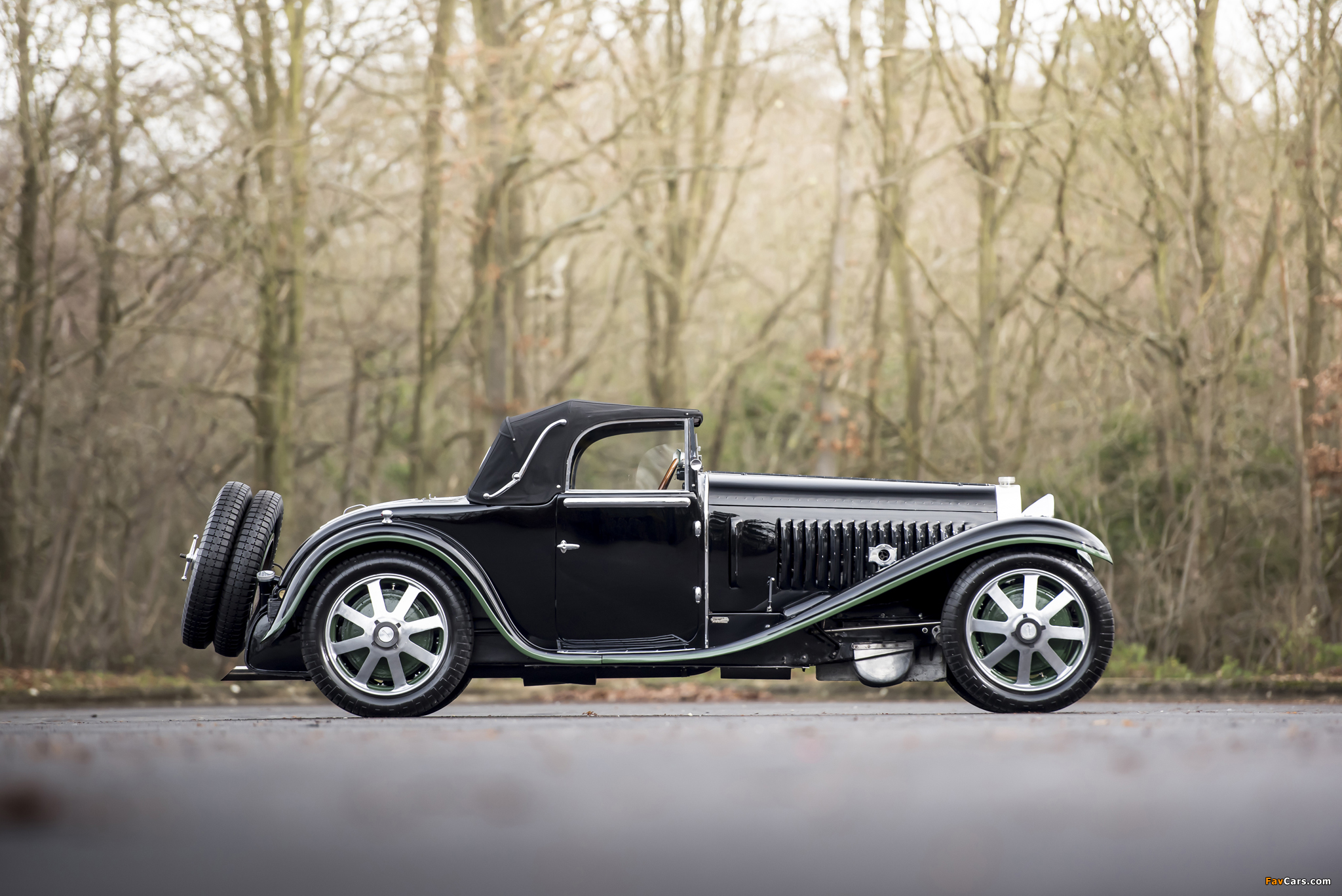 Bugatti Type 55 Cabriolet 1932 wallpapers (2048 x 1367)