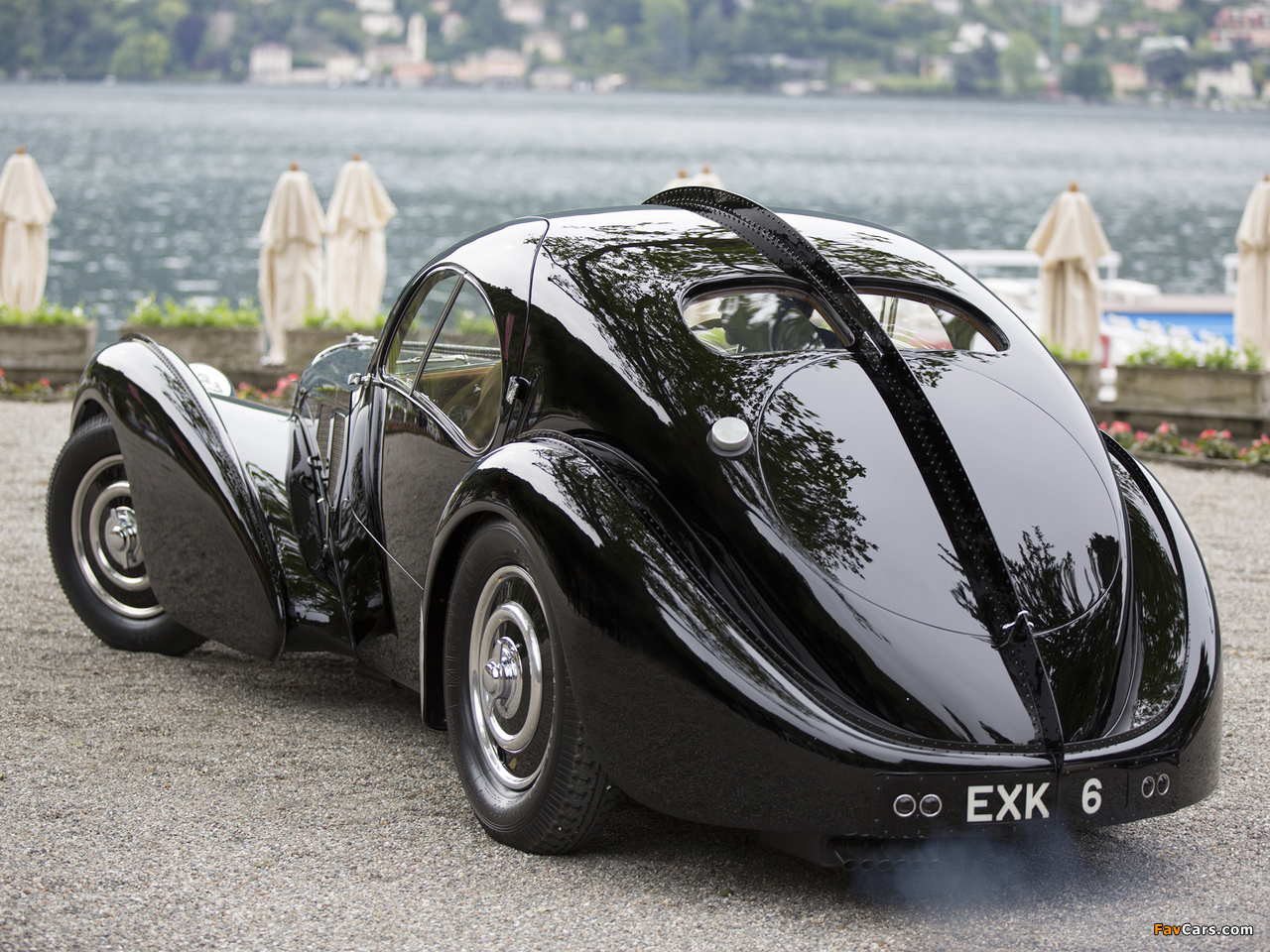 Images of Bugatti Type 57SC Atlantic Coupe 1936–38 (1280 x 960)