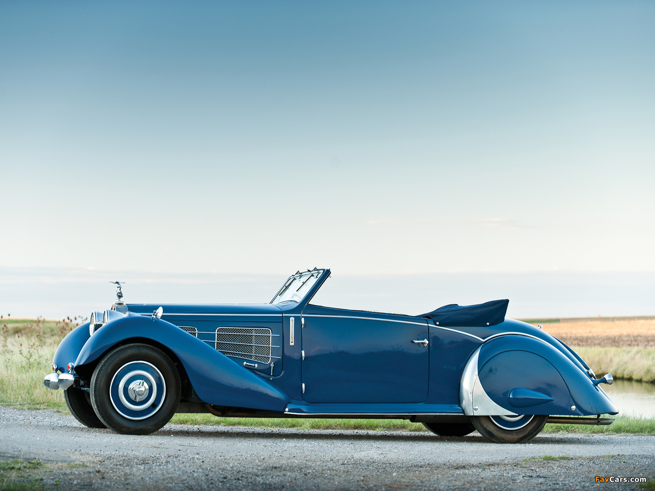 Images of Bugatti Type 57 Stelvio Cabriolet by Gangloff (№57435) 1937 (1280 x 960)