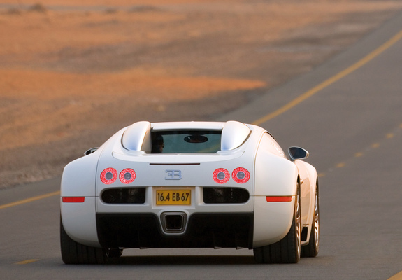 Bugatti Veyron 2005–11 images