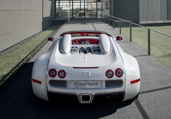 Photos of Bugatti Veyron Grand Sport Wei Long 2012