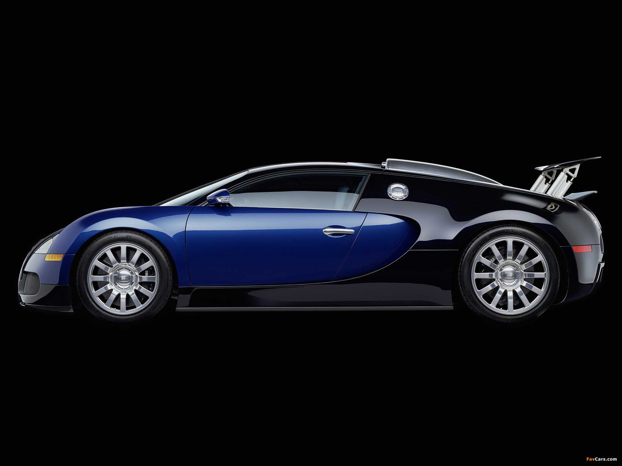 Pictures of Bugatti Veyron US-spec 2006–11 (2048 x 1536)