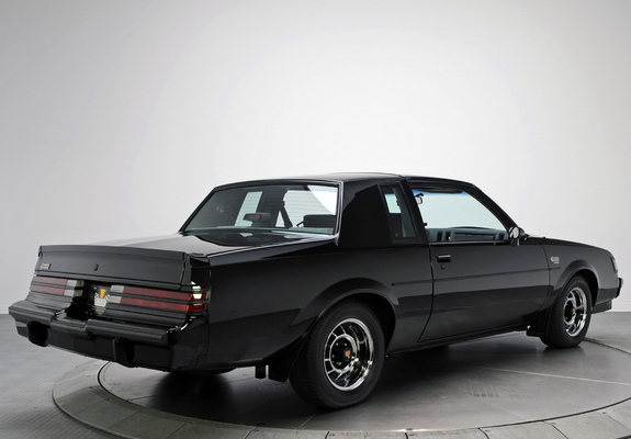 Pictures of Buick Regal Grand National 1984–87