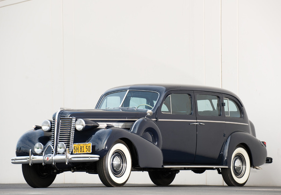 Photos of Buick Limited Limousine (90L) 1938
