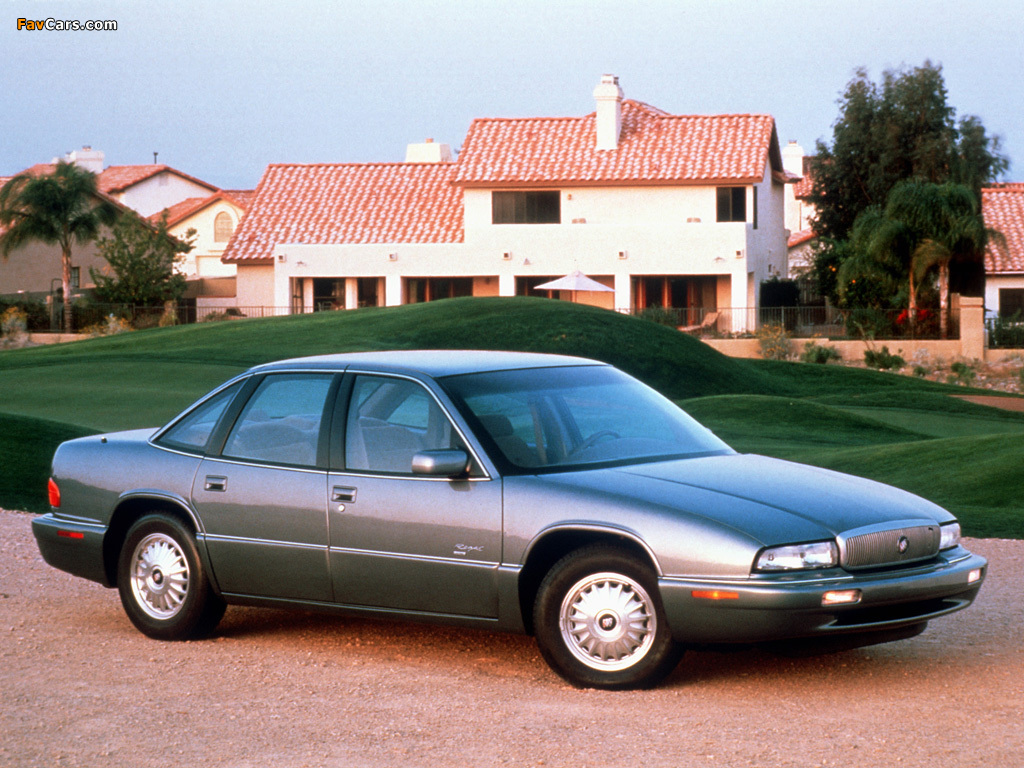 Buick Regal Sedan 1995–97 photos (1024 x 768)