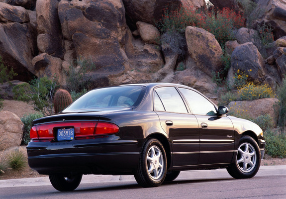 Images of Buick Regal 1997–2004