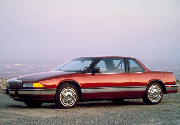 Pictures of Buick Regal Coupe 1988–93