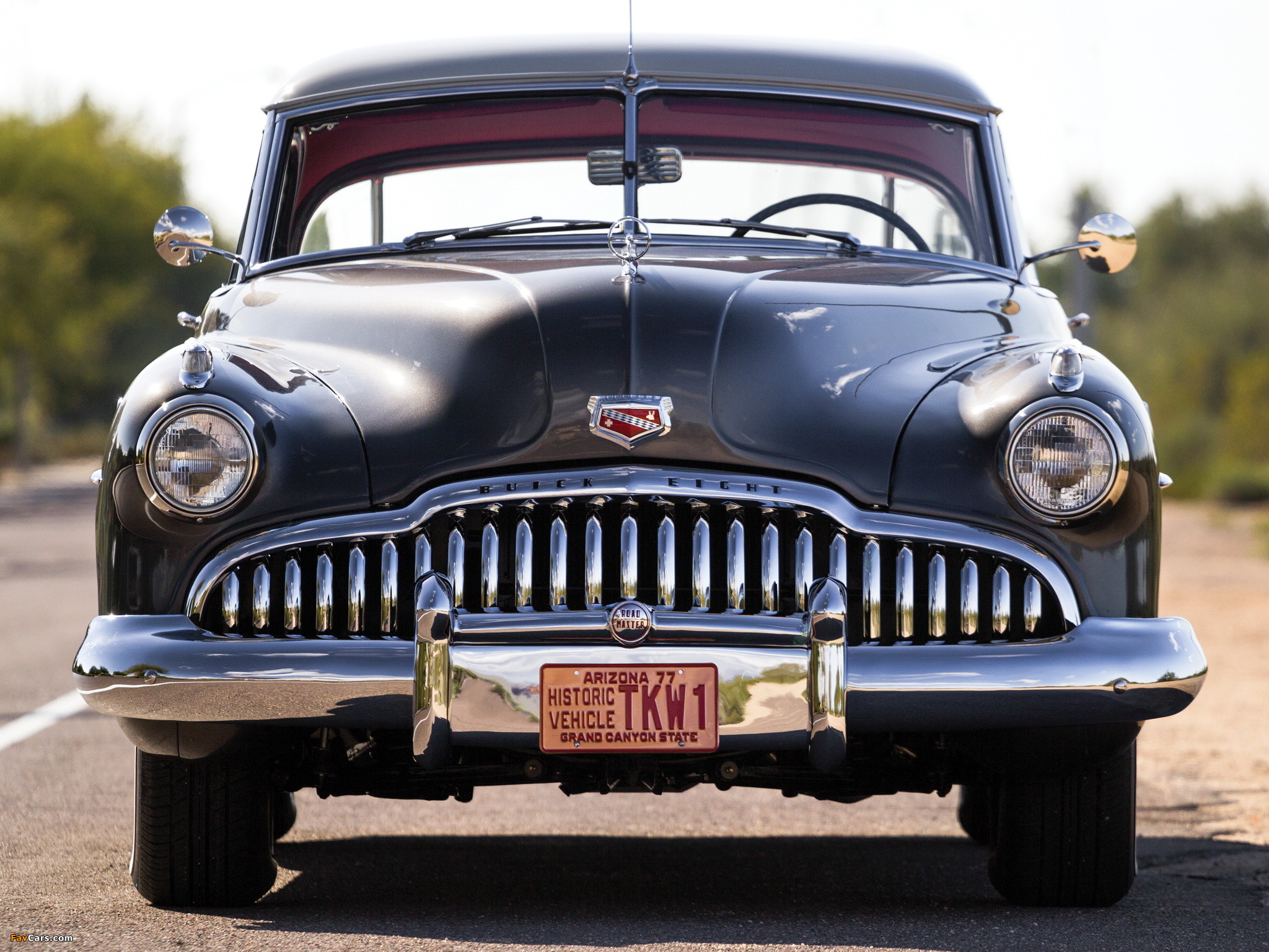 Photos of Buick Roadmaster Riviera (76R-4737) 1949 (2048 x 1536)